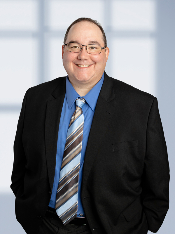 Kevin R. Grubbs